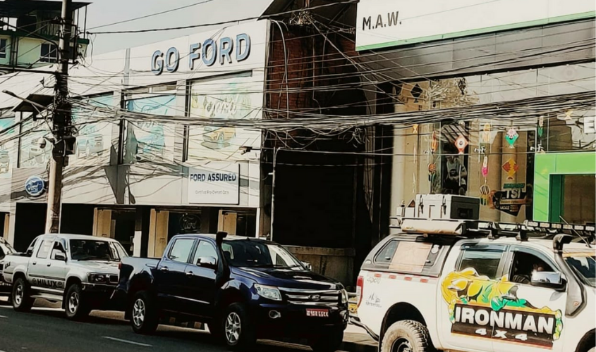 Ford Showroom