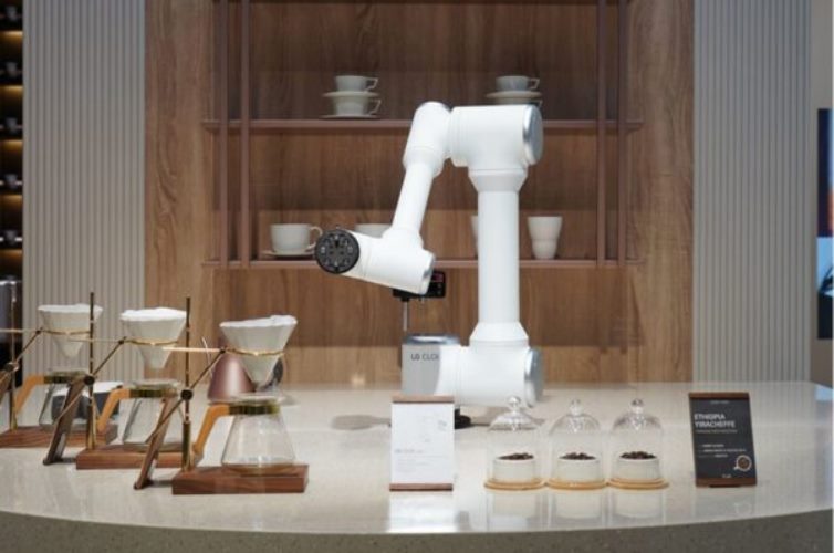 LG CLOi BaristaBot