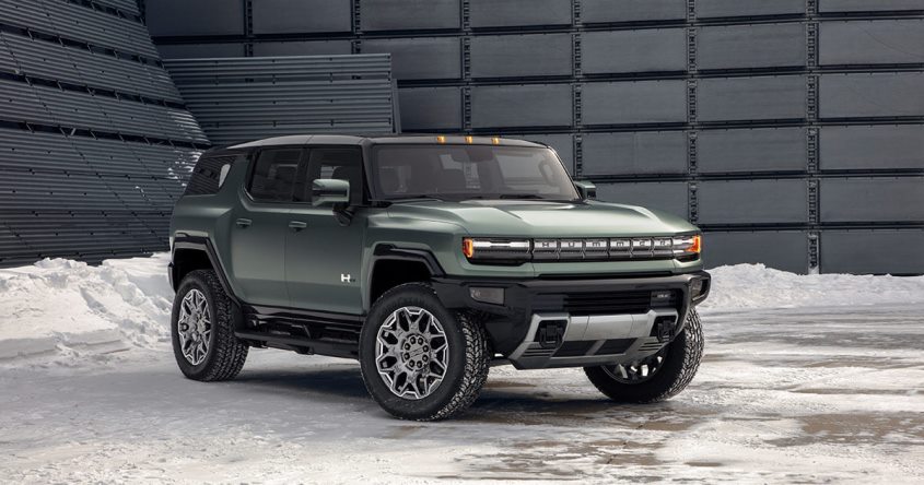 2024 GMC HUMMER EV SUV Is a Large Electric Off-Roader