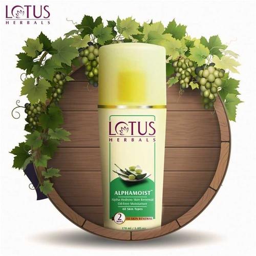 Lotus-Herbals-Oil-free-Moisturiser